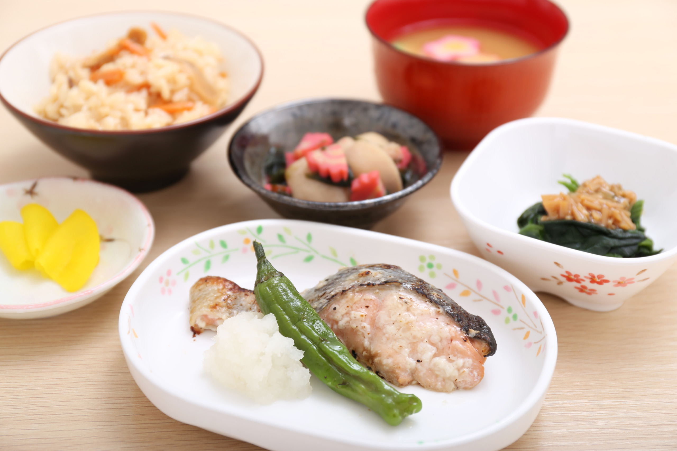 手作りとパック給食の違い
